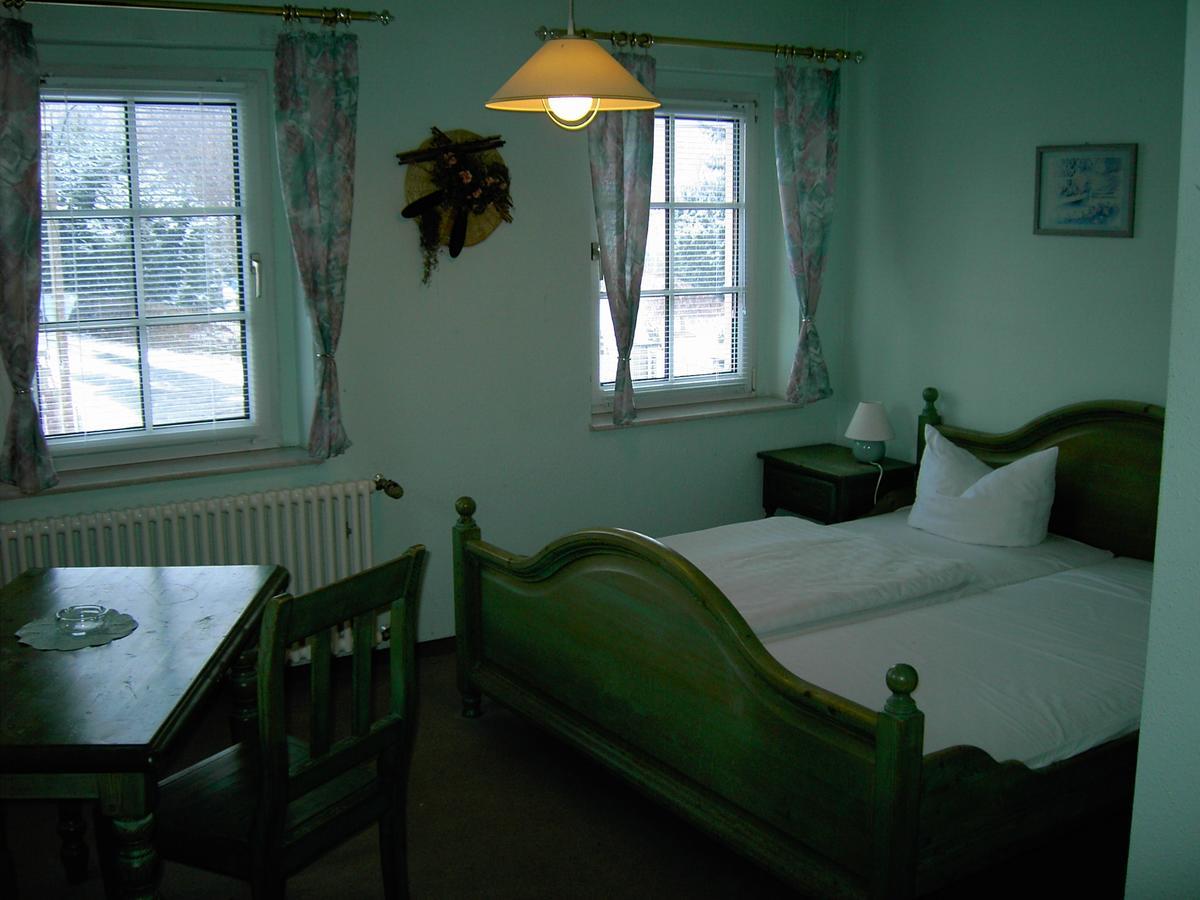 Landhotel Am Fuchsbach Berga  エクステリア 写真